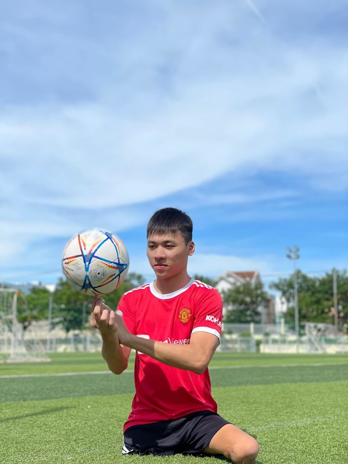 Chàng trai không chân đoạt quán quân Tiktok: chơi bóng siêu đỉnh