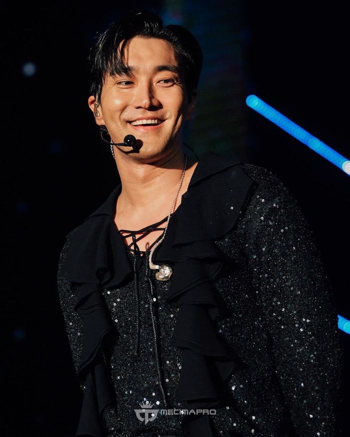 Choi Siwon có tất cả ở tuổi 36: Hậu duệ hoàng tộc, tài sản 1243 tỷ