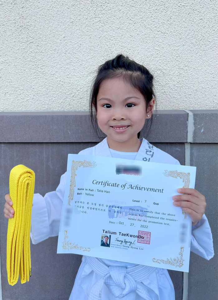 Con sao Việt mê thể thao từ nhỏ: Con gái Thanh Thảo đai vàng taekwondo