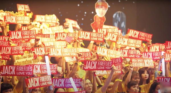 Cuối Cùng Thì giành Top 1 Trending, FC Đom Đóm bật khóc vì Jack