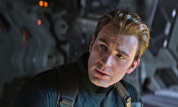Đội trưởng Mỹ Chris Evans là người đàn ông quyến rũ nhất 2022