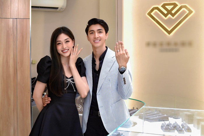 Hậu về chung nhà với Bình An, Phương Nga cắt phăng tóc dài hiến tặng