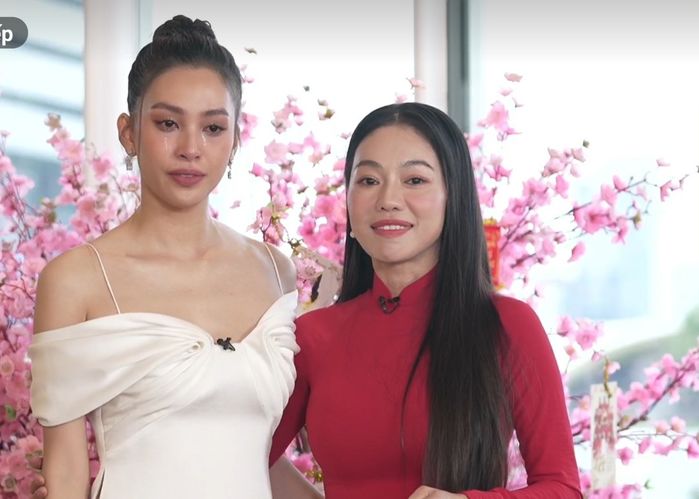 Hoa hậu Tiểu Vy khóc nức nở, lần đầu chia sẻ việc mẹ bị bệnh nặng
