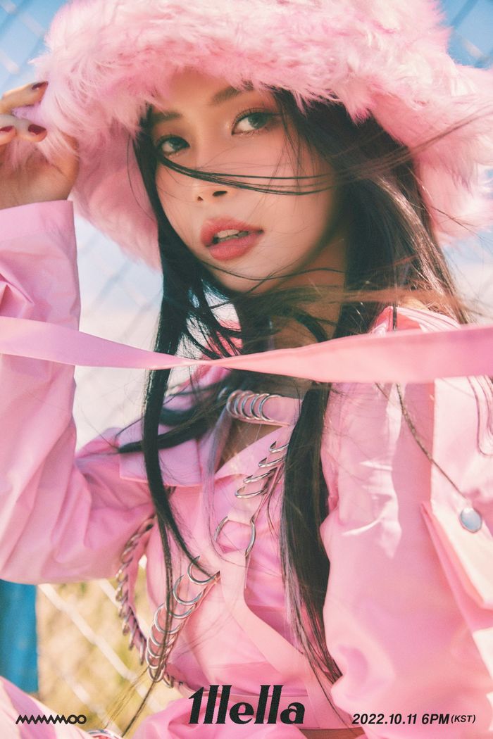 Idol Kpop lăng xê muôn kiểu mũ lông năm 2022: Jennie cực sang chảnh