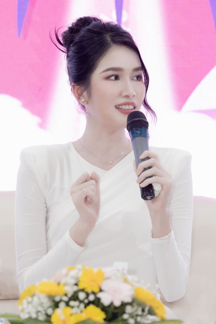 Hoa hậu Quốc tế Nhật Bản 2022 đội vương miện của Việt Nam tài trợ
