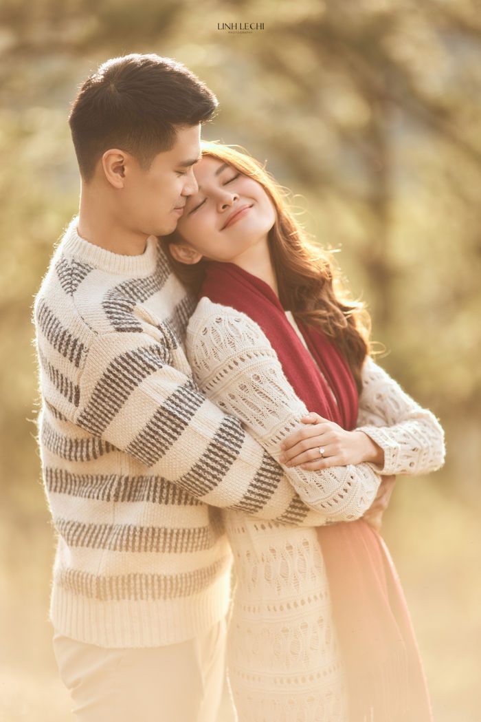 Loạt ảnh cưới ngọt lịm của Á hậu Thùy Dung và chồng sắp cưới