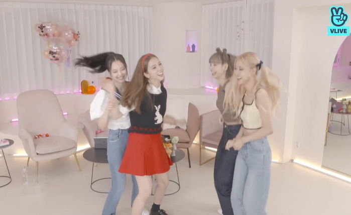 Loạt phát ngôn bay sạch duyên của idol Kpop: Shuhua có cả BST