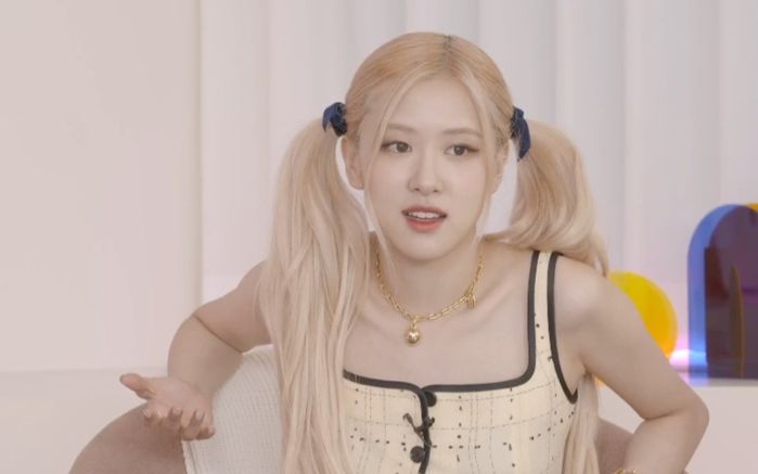 Loạt phát ngôn bay sạch duyên của idol Kpop: Shuhua có cả BST