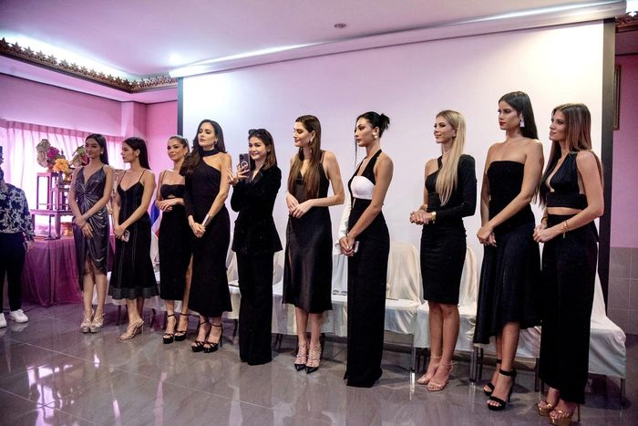 Miss Grand International 2022 diện trang phục tựa váy ngủ đi từ thiện