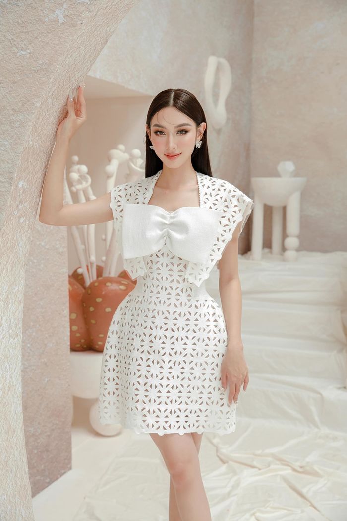 Miss Grand International 2022 diện trang phục tựa váy ngủ đi từ thiện