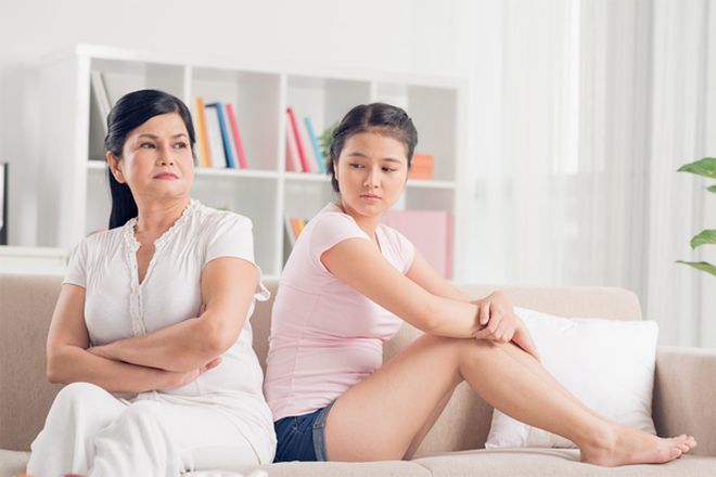Muốn chia tay vì chưa cưới mà mẹ bạn trai đã bắt làm hết việc nhà