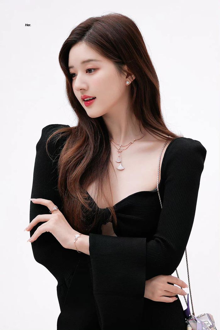 Mỹ nhân Cbiz khó giấu khuyết điểm với ảnh chưa photoshop