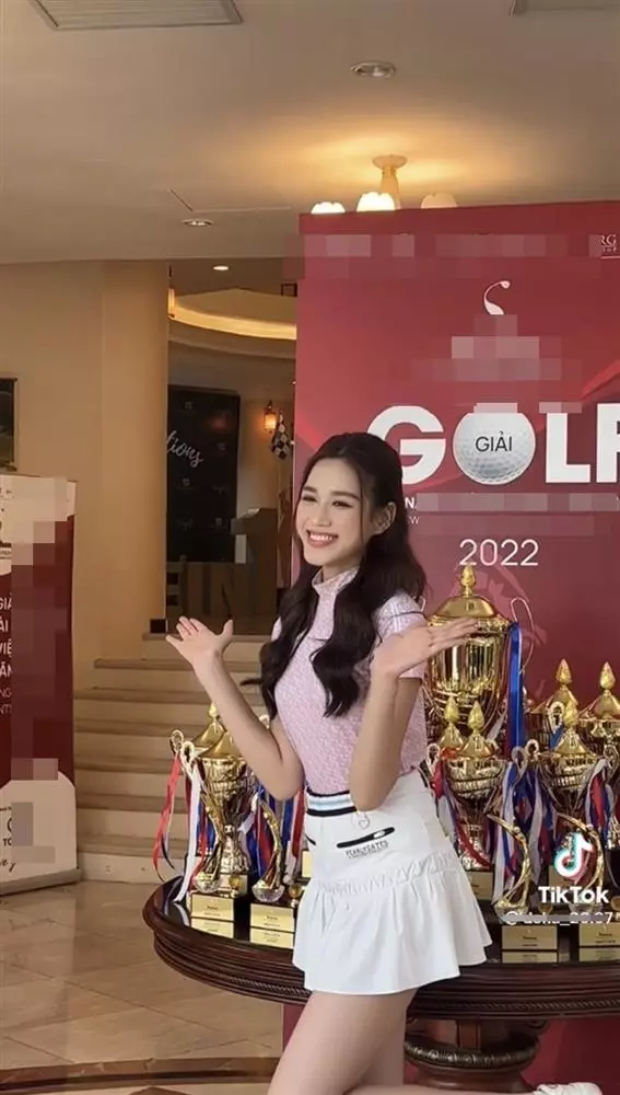 Hoa - Á hậu diện đồ ngược: Ai nấy đều tự thú nhận, fan cười ngất