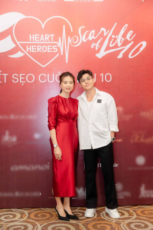 Những cặp thầy trò gắn bó gần 10 năm: Ai cũng thành công mỹ mãn