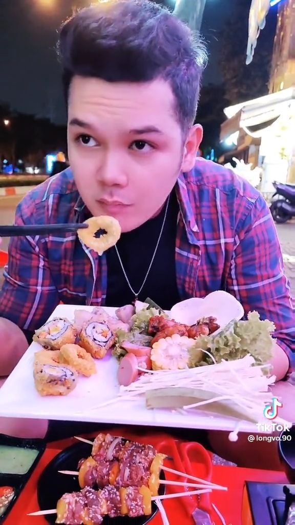 Những địa điểm buffet lẩu nướng giá dưới 200k ở ngay TP.HCM