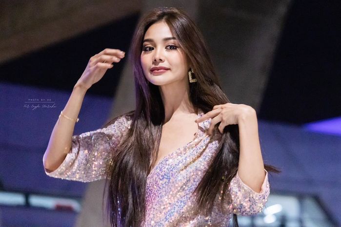 Những người đẹp thoải mái công khai là LGBT: 2 nàng Miss Grand kết hôn