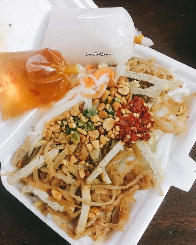 Những phong cách biến tấu món ăn lạ đời của người miền Tây