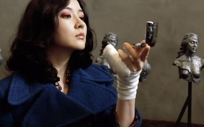 Lee Young Ae trả toàn bộ chi phí đưa một nạn nhân Itaewon về nước