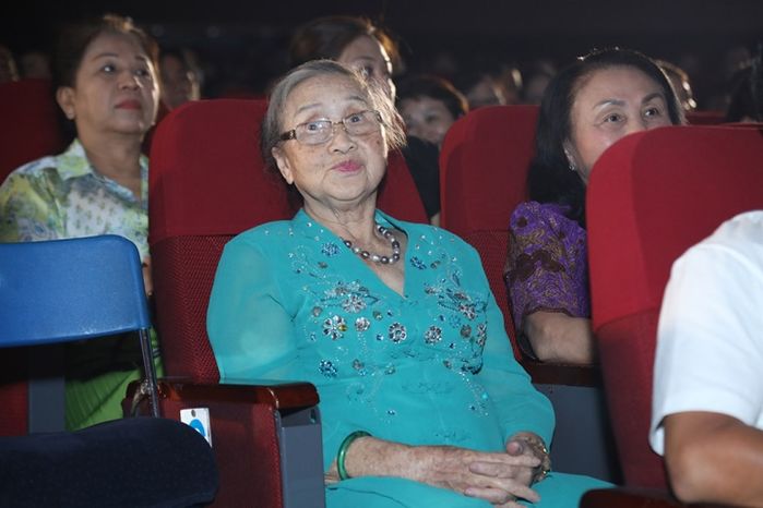 Sao việt được người nhà đi xem biểu diễn: Mẹ Soobin Hoàng Sơn tự hào
