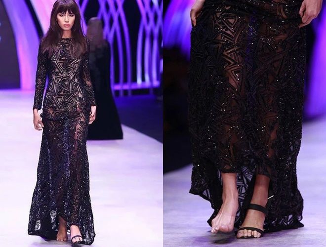 Sao Việt xử lý sự cố rơi giày lúc catwalk: Bùi Quỳnh Hoa cao tay