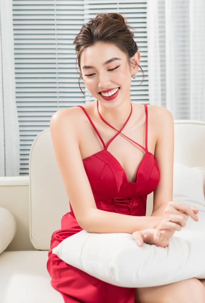 Style của Hoa hậu Thùy Tiên sau khi hết nhiệm kỳ ngày càng cuốn