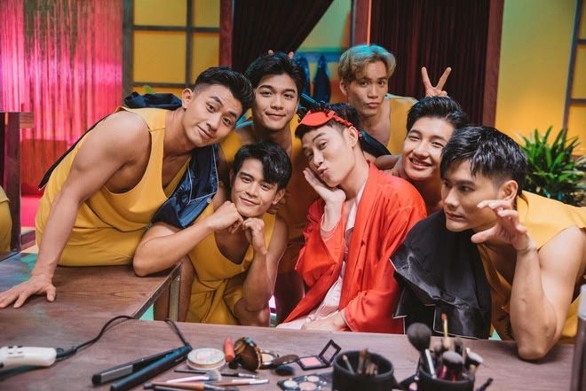 Tình yêu LGBT nở rộ trong MV Vpop, học trò Đàm Vĩnh Hưng chi 2 tỷ