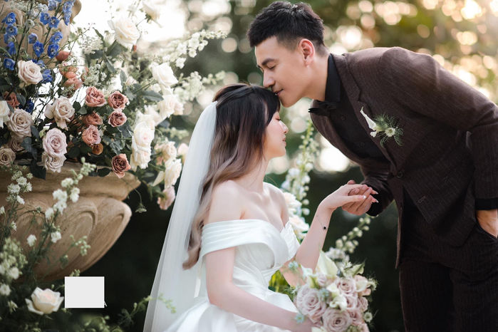 Trai Nhảy Ngọc Thuận nhá hàng khoảnh khắc ảnh cưới lãng mạn