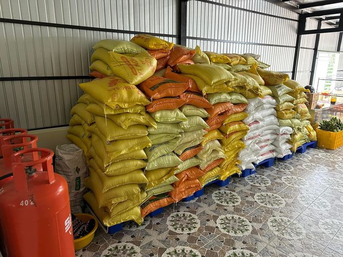 Từ 300 phần, bếp ăn 0 đồng của Huỳnh Như tăng lên 1000 phần/ngày