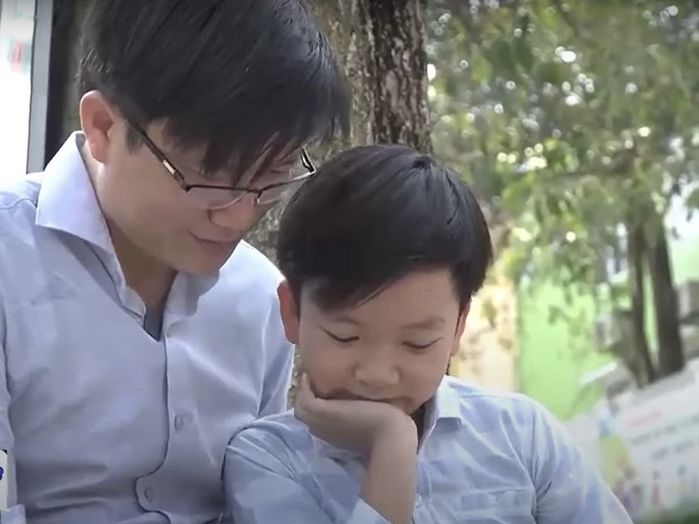 Thần đồng nhớ 200 quốc kỳ sau 3 năm nổi tiếng: Ngày càng đa tài