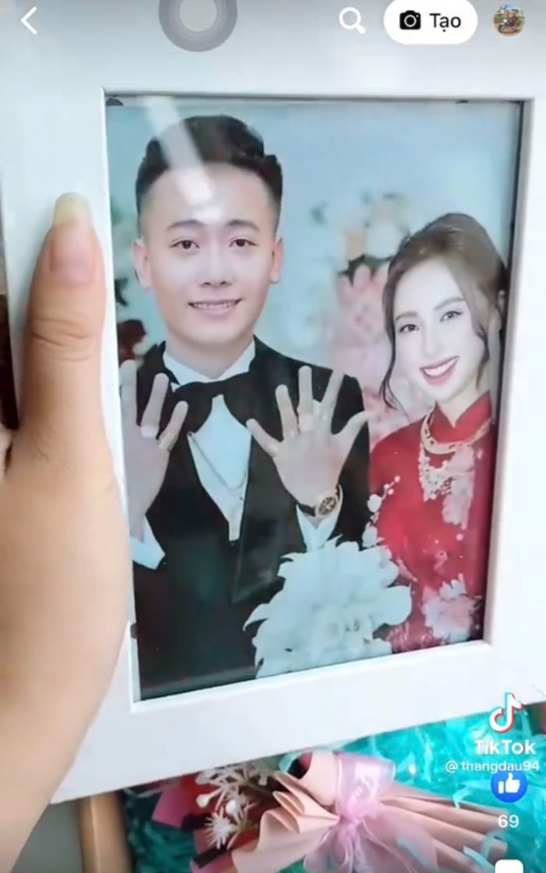 Fan rửa luôn ảnh, album cưới của Thuỳ Tiên - Quang Linh Vlog