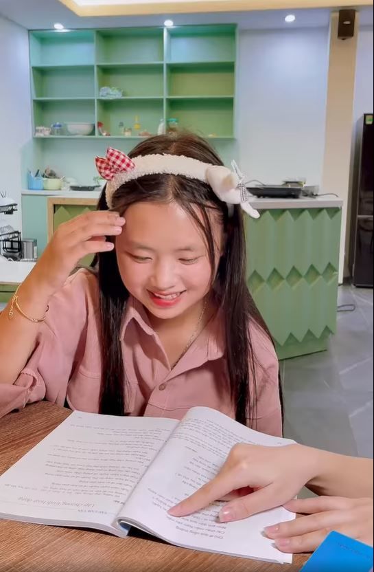 Người đại diện tuyên bố thưởng 10 tỷ cho ai dẫn được Phúng Phính đi