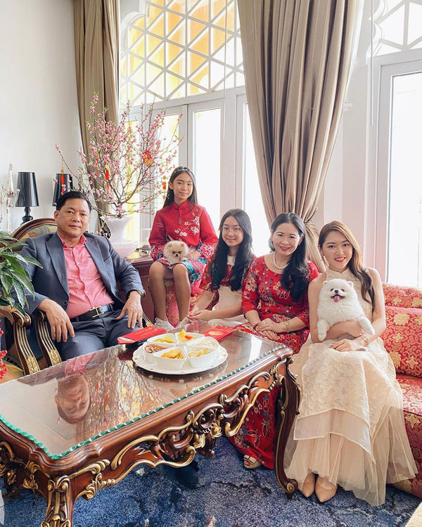 3 ái nữ hội rich kid Việt đã xinh còn giỏi: Chao kinh doanh từ 14 tuổi