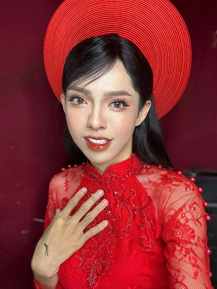 TikToker Võ Thành Ý chi gần 1 tỷ đồng cho dao kéo, được chồng ủng hộ
