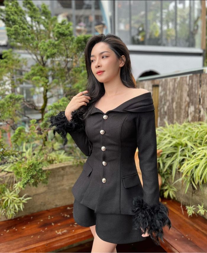 Vũ Thanh Quỳnh vẫn độc thân sau khi rời NALA: Cuộc sống tự do xinh đẹp