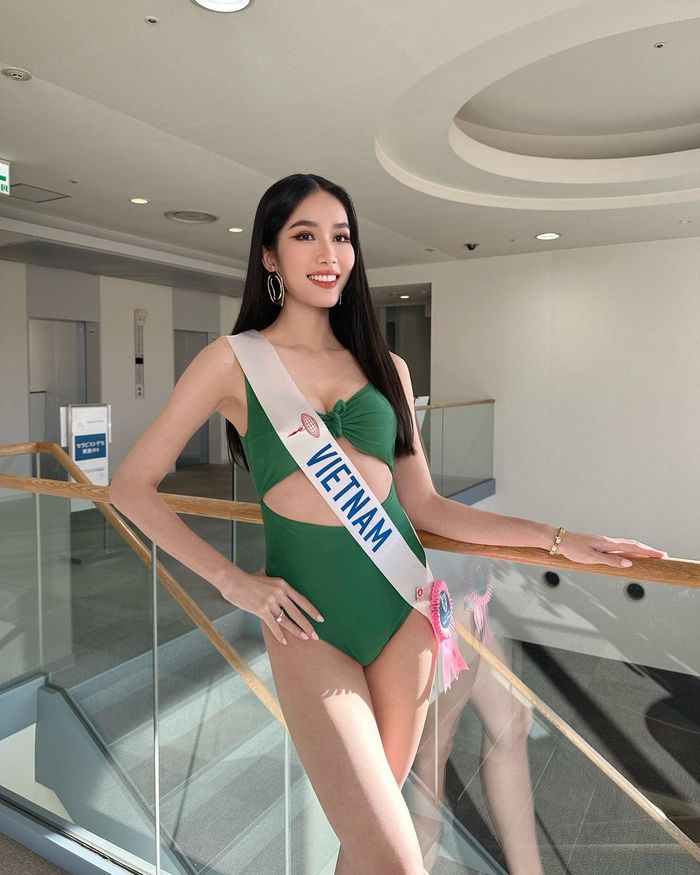 Bà trùm Hoa hậu cưng đàn em: Sang Nhật ủng hộ Phương Anh