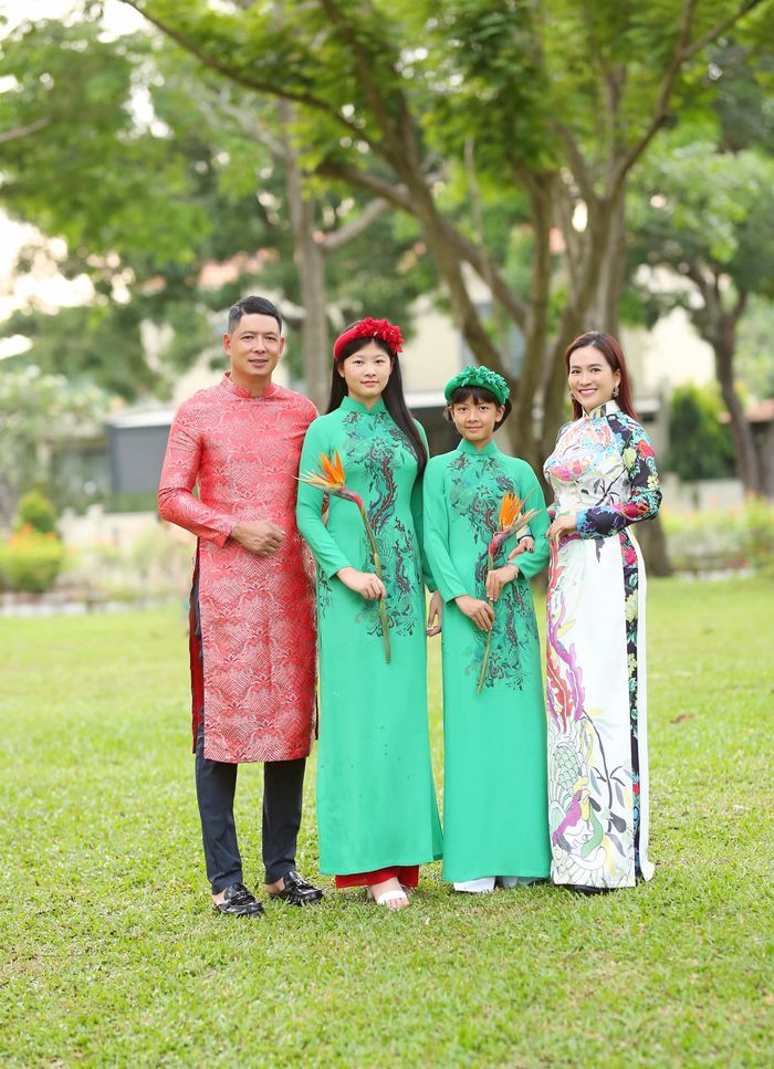 Bí quyết làm nên chiều cao vượt trội của 2 ái nữ nhà Bình Minh