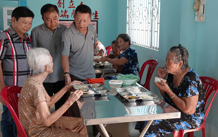Cha bỏ 4 tỷ đồng xây nhà dưỡng lão rồi qua đời: Con gìn giữ 15 năm