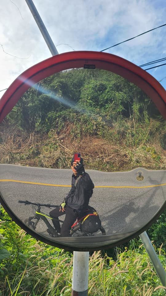 Anh chàng đi xuyên Việt bằng xe đạp, chuẩn bị cho hành trình thế giới