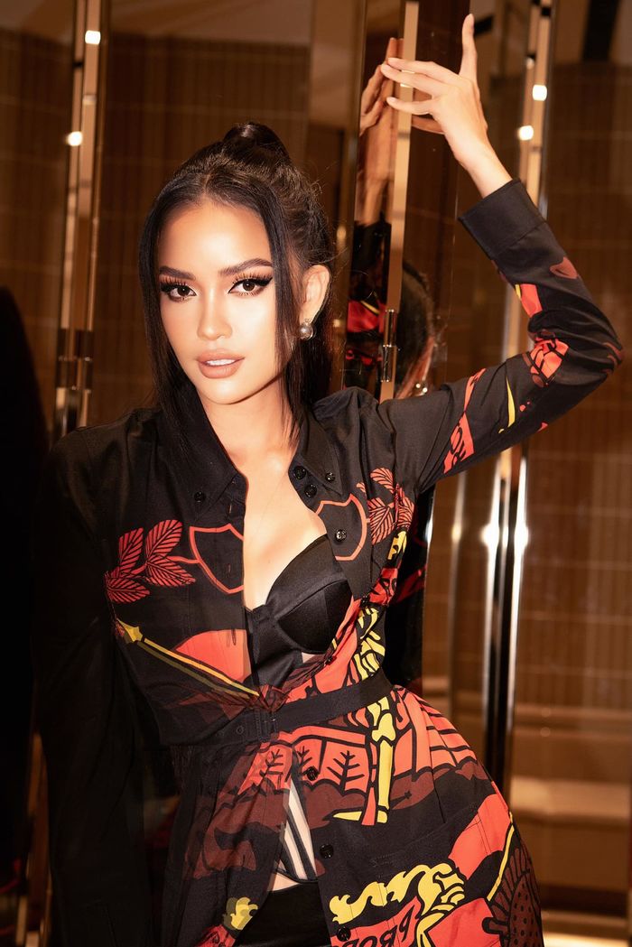 2 tuần trước khi Ngọc Châu đến Miss Universe: Quốc phục hoàn thiện 90%