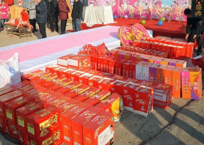 Cô gái từ chối sính lễ 1 tỷ đồng, cho nhà trai vay luôn 600 triệu đồng