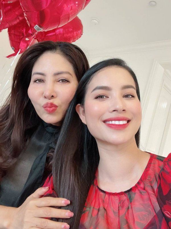 Cơ ngơi của phụ huynh mỹ nhân Việt: Mẹ Đàm Thu Trang ở nhà 20 tỷ