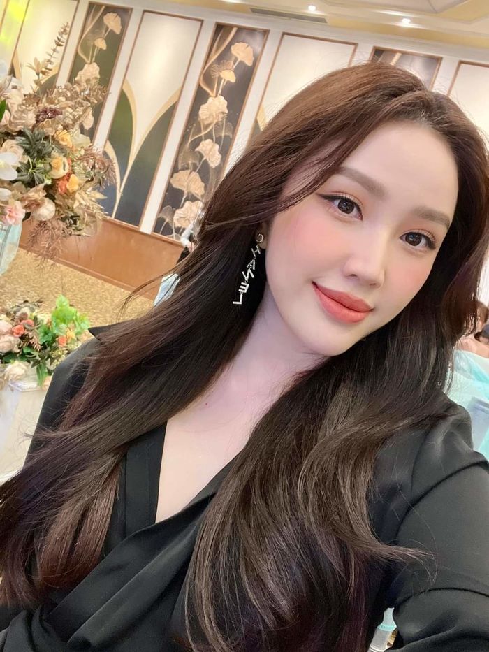 Đi tìm tổ ấm sao Việt trang trí Giáng sinh hoành tráng