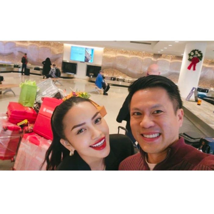First look của Ngọc Châu tại Miss Universe 2022: Tự make up sang xịn