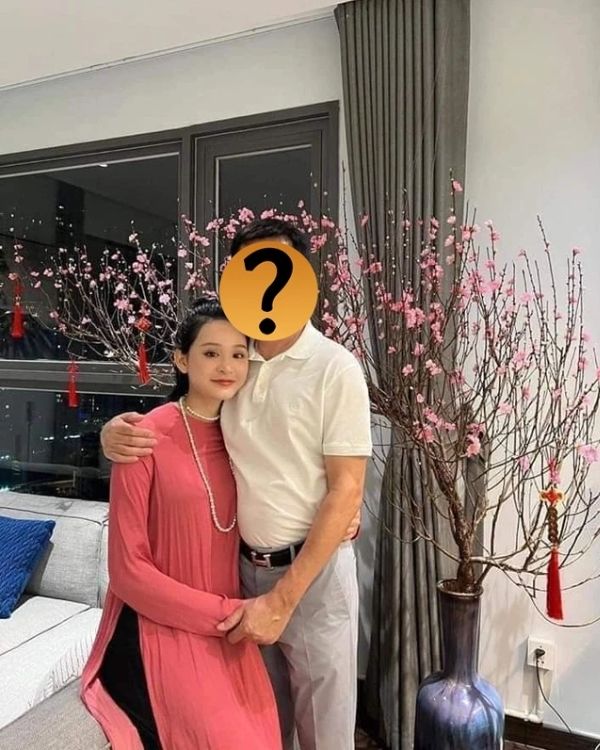 Công thức im lặng là vàng hết tác dụng: Hiền Hồ khó tìm lại hào quang