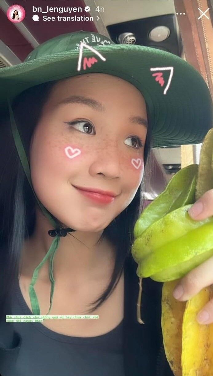 Hoa, Á hậu Hậu bỗng vướng ồn ào: Bảo Ngọc vì đeo vương miện