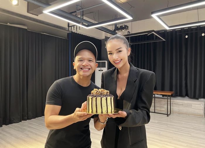 Ngọc Châu sang Mỹ training trước khi nhập cuộc Miss Universe 2022