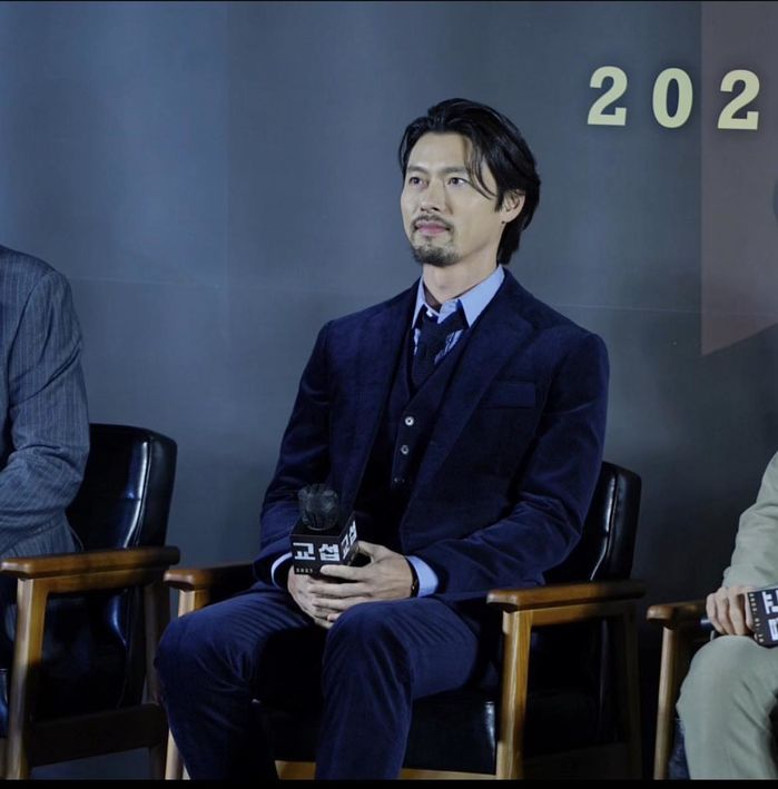 Hyun Bin lần đầu chia sẻ việc lên chức bố, ngại ngùng nhắc về vợ