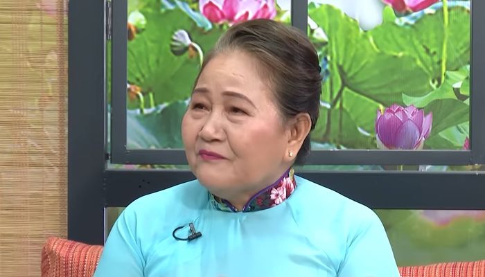 Mẹ chồng U70 buôn ve chai cho con dâu chữa bệnh: Thương như ruột thịt