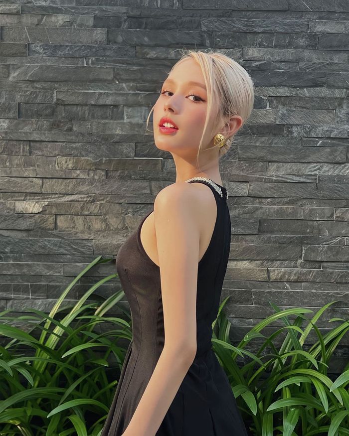 Những hot girl lên xe hoa ở tuổi ngấp nghé đôi mươi: Xoài Non viên mãn