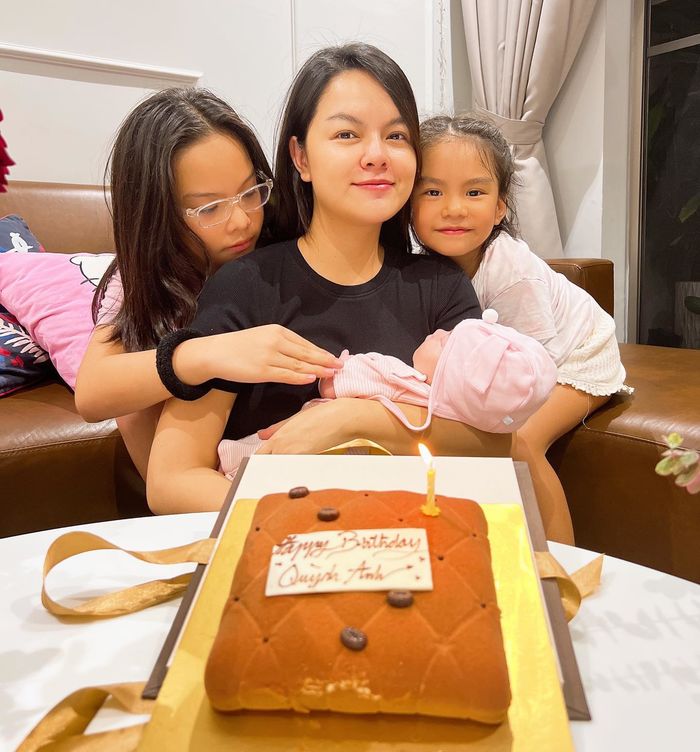 Phạm Quỳnh Anh khoe ái nữ tròn 5 tháng: Thổ lộ lời ngọt ngào với con